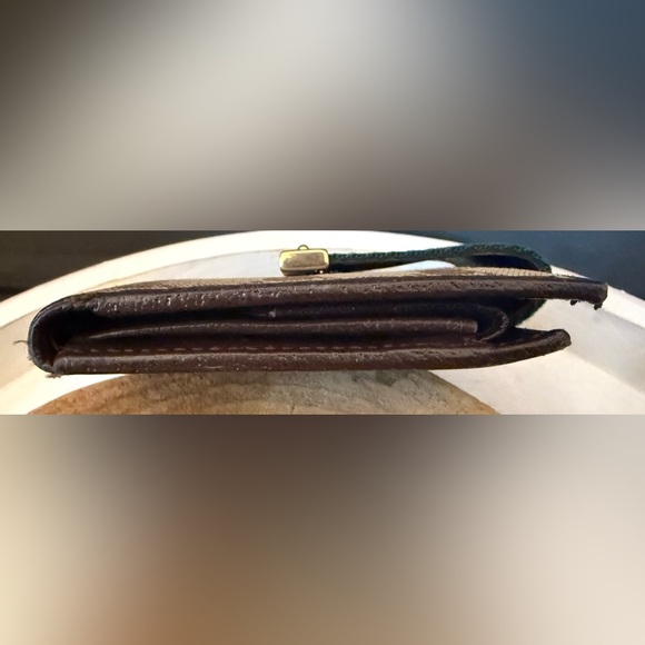 Gucci Monogram Wallet - Picture 12 of 12